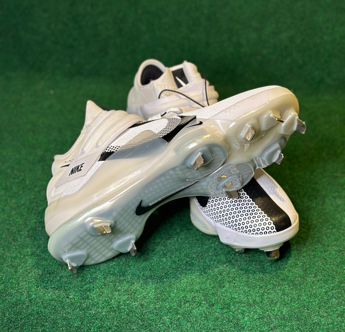 Nike Force Zoom Trout 7 Baseball Cleats White Black DC9904 103 Size 11 Hot Bat Sports
