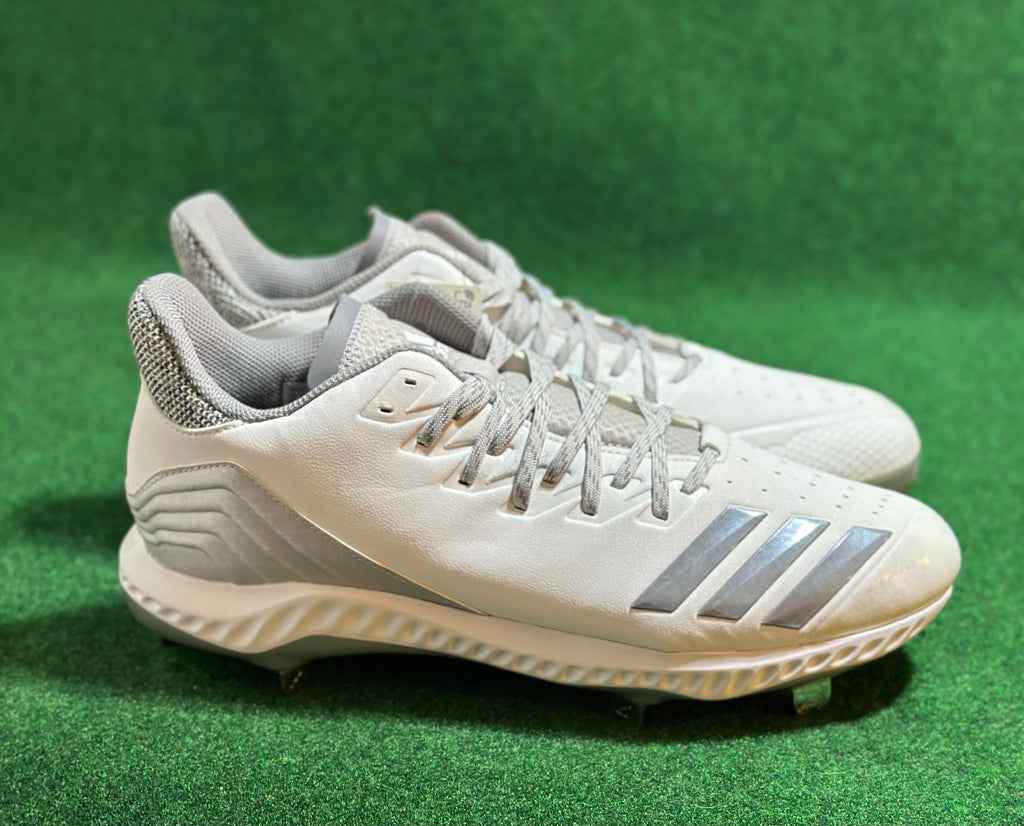 Adidas Icon Bounce Low Metal Baseball Cleats CG5252 White Grey Men s S Hot Bat Sports